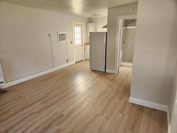 2nd image of 2074 E Main St