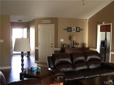2nd image of 71 Bluestone Dr
