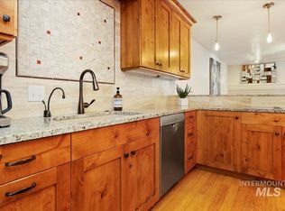 278 S Mobley Ln, Boise, ID 83712