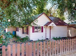 9 3rd St, Paonia, CO 81428