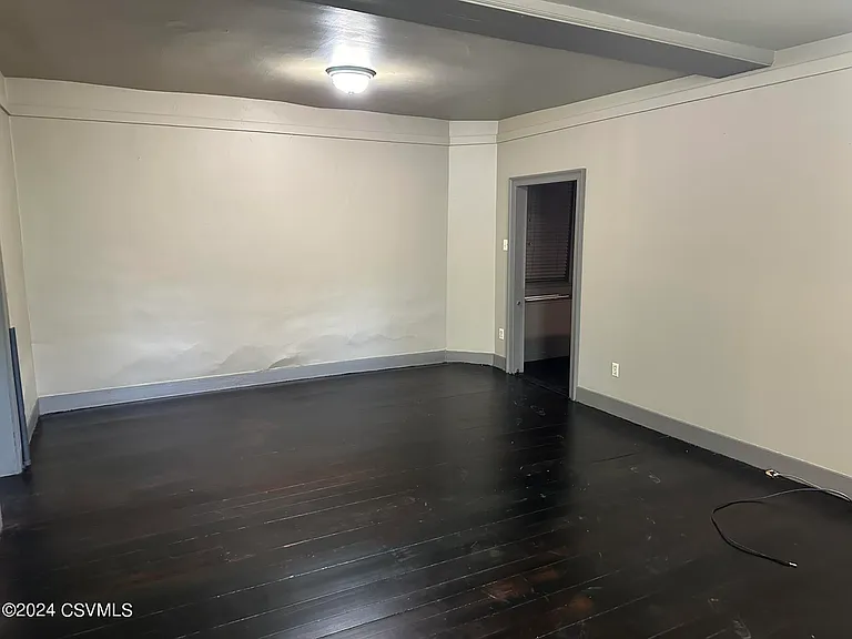803 S Armory Dr — Photo 9