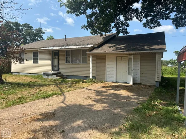 116 Thompson St, Luxora, AR 72358