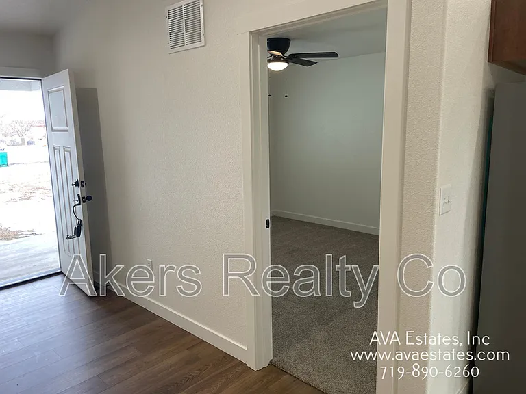 970 S Coral Pl — Photo 8