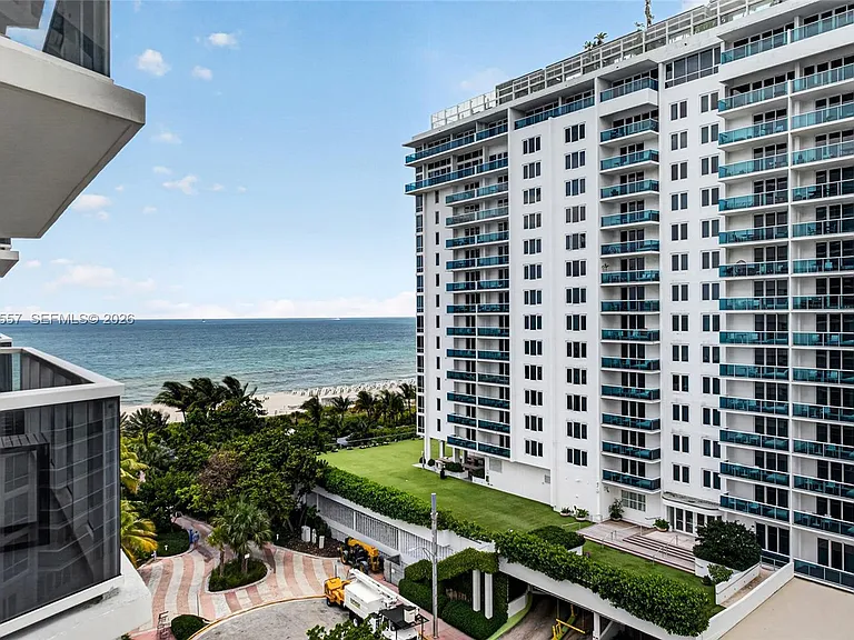 2401 Collins Ave #1107 — Photo 20