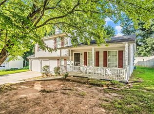 2123 Lown Farm Ln, Lithonia, GA 30058