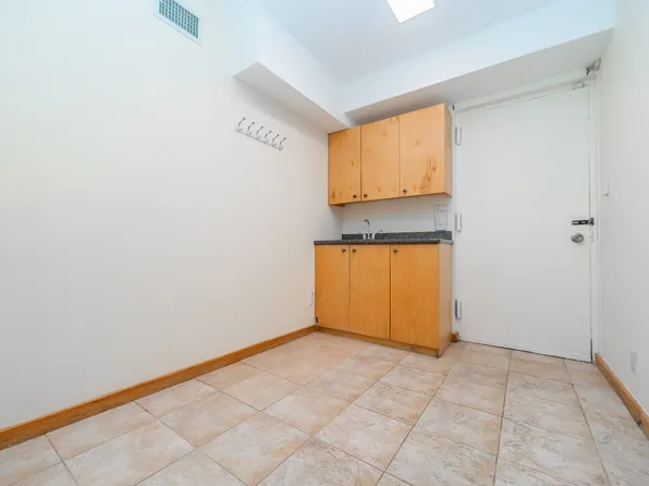 1749 East 16th Street image 6 of 18