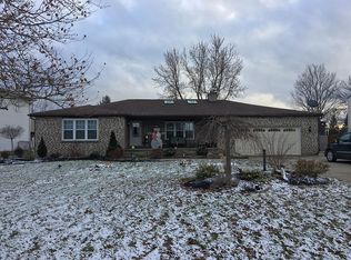 3040 Larry Ct, North Tonawanda, NY 14120