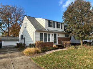 29431 Oakwood Dr, Wickliffe, OH