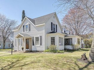 5842 Main St, Abrams, WI 54101