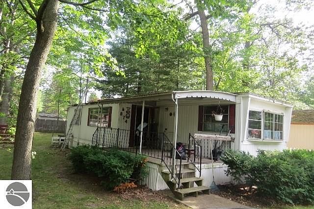 1st image of 874 Gladewood Ln