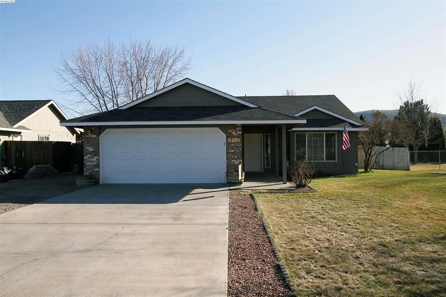 5205 Crane Dr photo 1