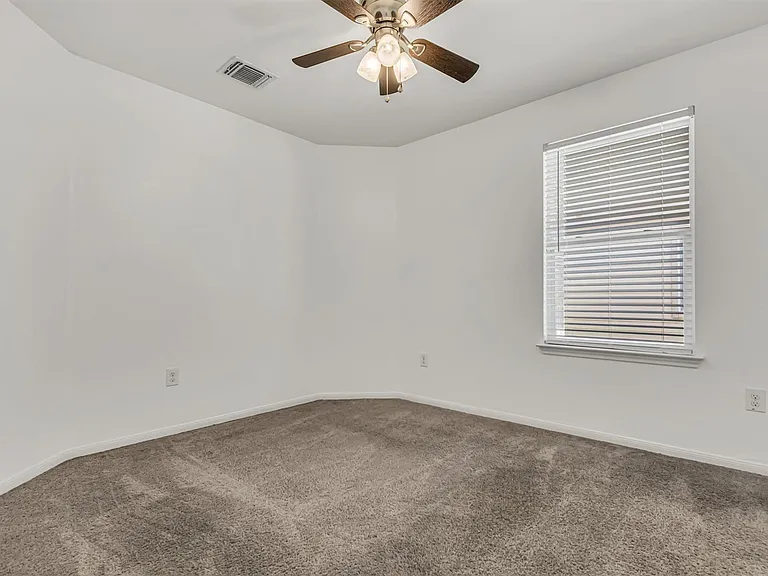 12304 Jamie Dr — Photo 20