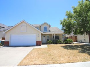 1012 Mantelli Dr, Gilroy, CA 95020