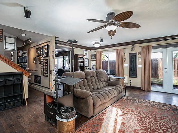 4th image of 3087 Fleming Dr