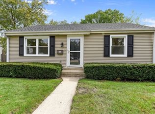 1533 Shermer Rd, Northbrook, IL 60062
