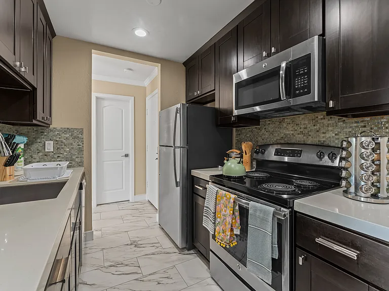 2451 Santa Rita Rd #52 — Photo 41