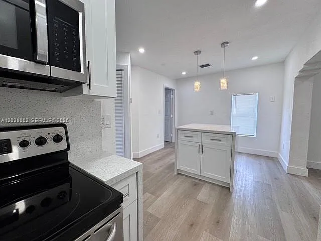 4783 NW Flagler Ter — Photo 8