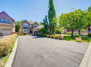 99 Naughton Dr, Richmond Hill, ON L4C 8B3