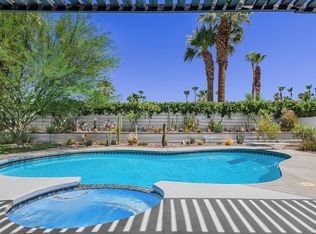 1110 E Vista Chino, Palm Springs, CA 92262