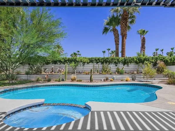 1110 E Vista Chino, Palm Springs, CA 92262