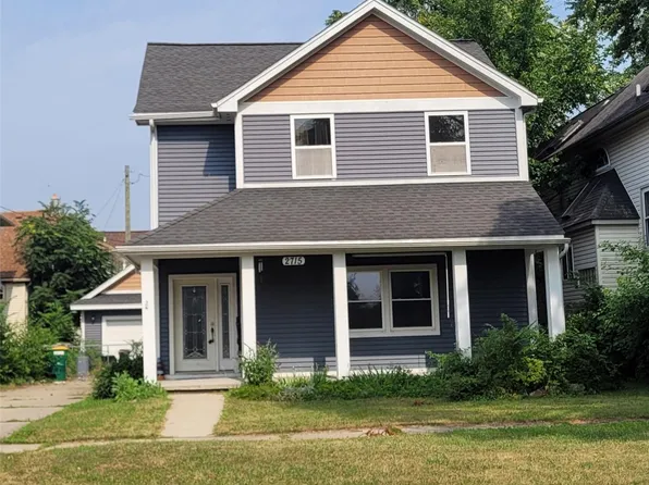 2715 3rd St, Wyandotte, MI 48192