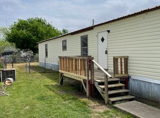 2412 Suzanne Ln #8, Joshua, TX 76058