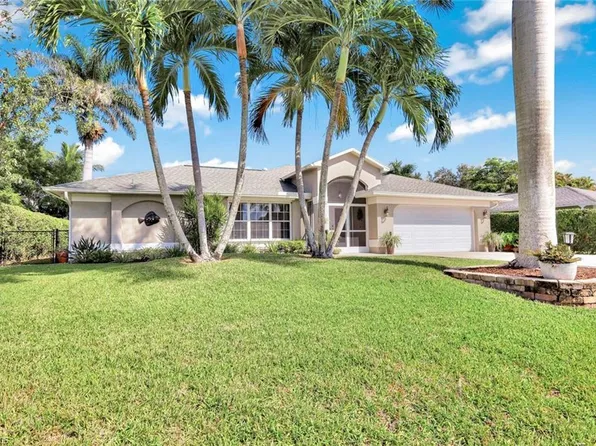39 Mentor DR, NAPLES, FL 34110