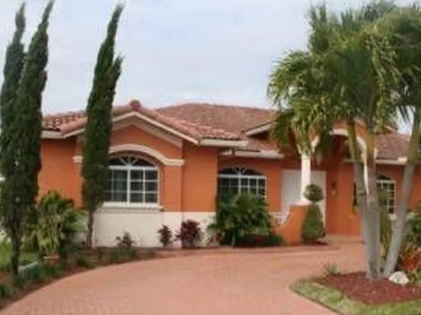 3804 SW 150th Ct, Miami, FL 33185