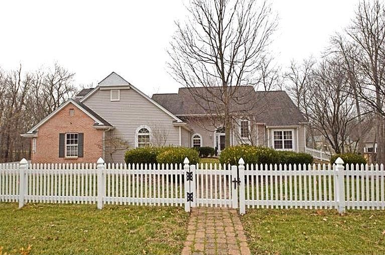 1st image of 21316 Alpine Dr