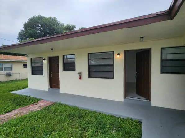 2466 Lincoln St #2, Hollywood, FL 33020