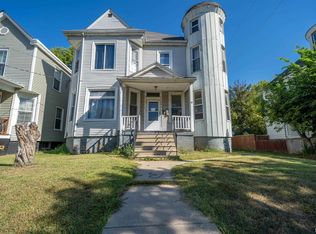 609 W Armstrong Ave, Peoria, IL 61606