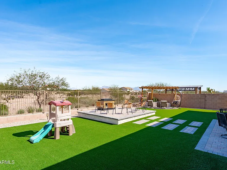 10812 E Tesla Ave — Photo 12