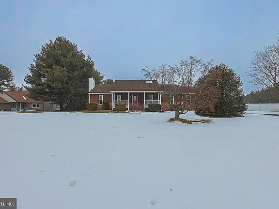 2nd image of 31 Blake Rd