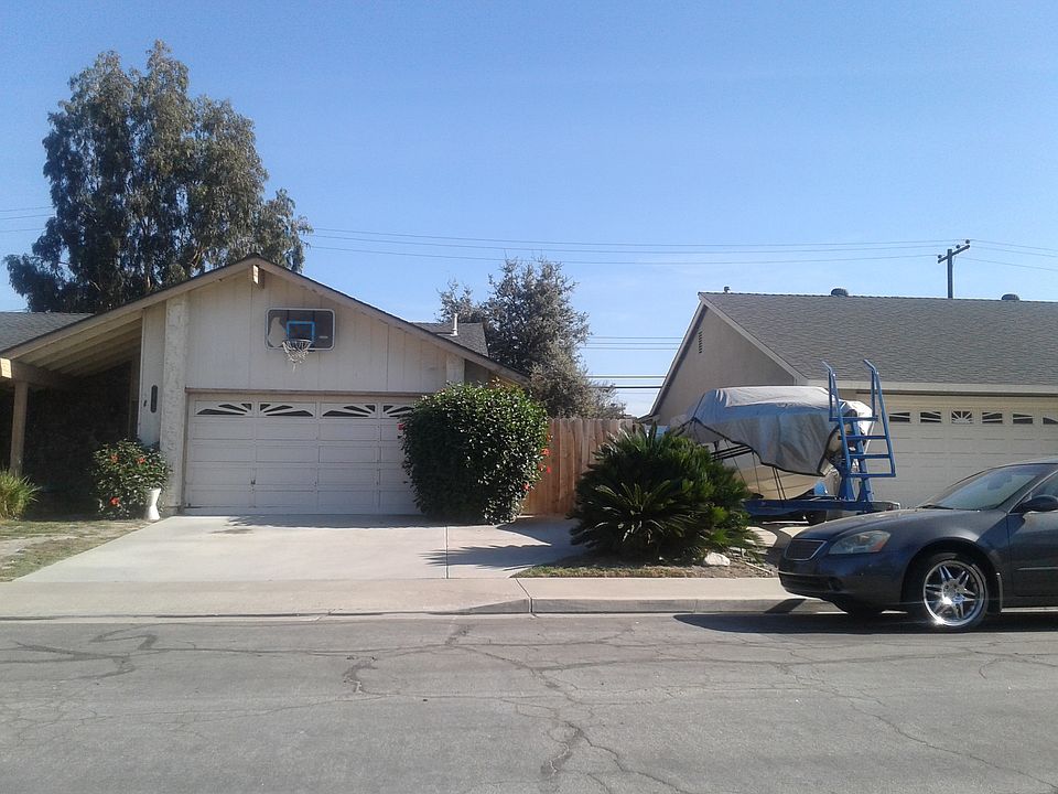 2nd image of 16792 Leafwood Cir