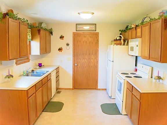 Large Kitchen