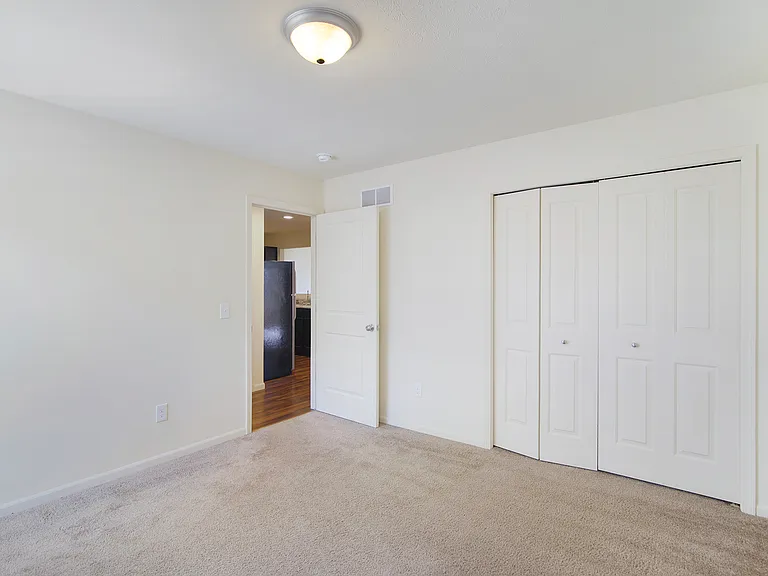 2643 Redwood Ave — Photo 21