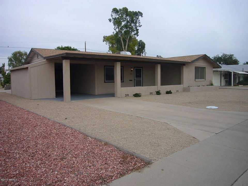 1st image of 10826 W Cherry Hills Dr W