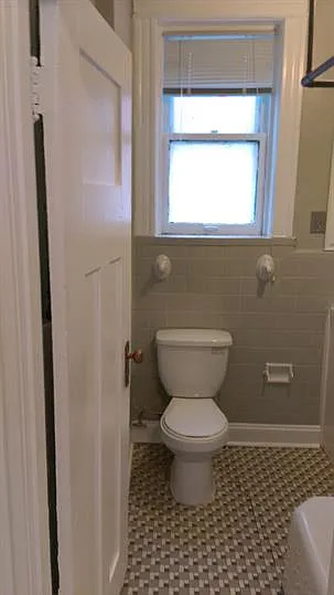 6007 Waterman Blvd — Photo 12