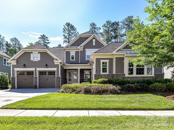 705 Vintage Creek Dr, Matthews, NC 28104