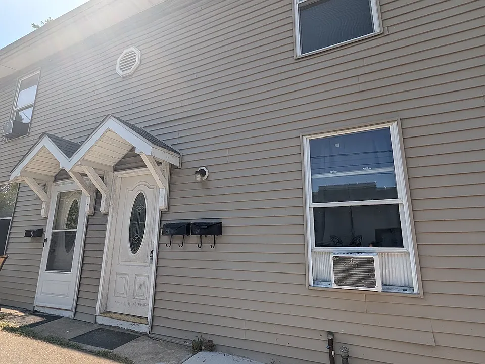 7 Prospect St #B