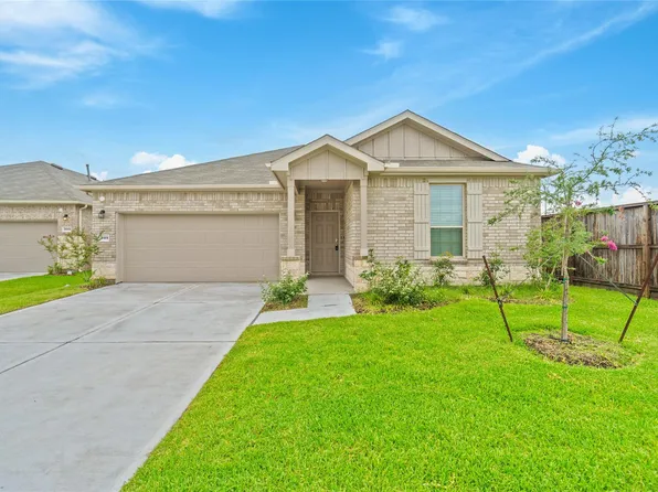 3111 Freiberger Ln, Alvin, TX 77511