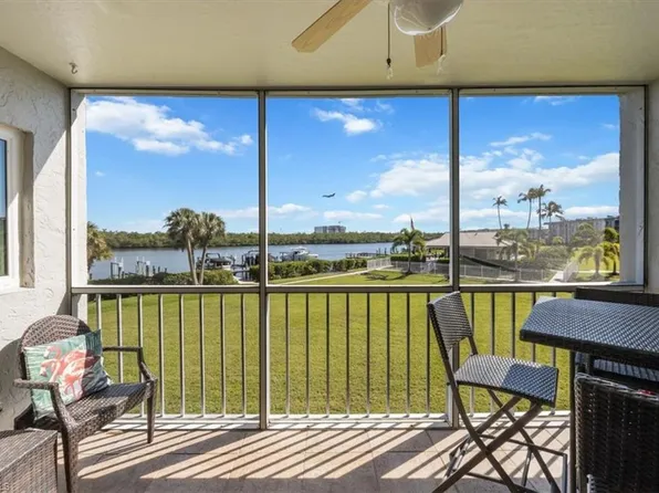 305 Goodlette-Frank RD S #C304, NAPLES, FL 34102