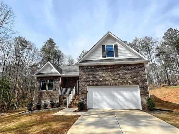 1393 Karriker Ln, Catawba, NC 28609