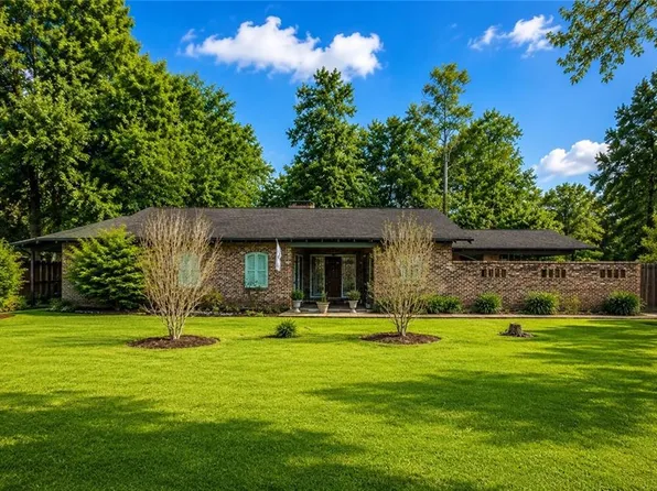 1326 Charwood Dr, Bogalusa, LA 70427
