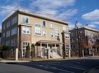 556 Valley St APT A, Orange, NJ 07050
