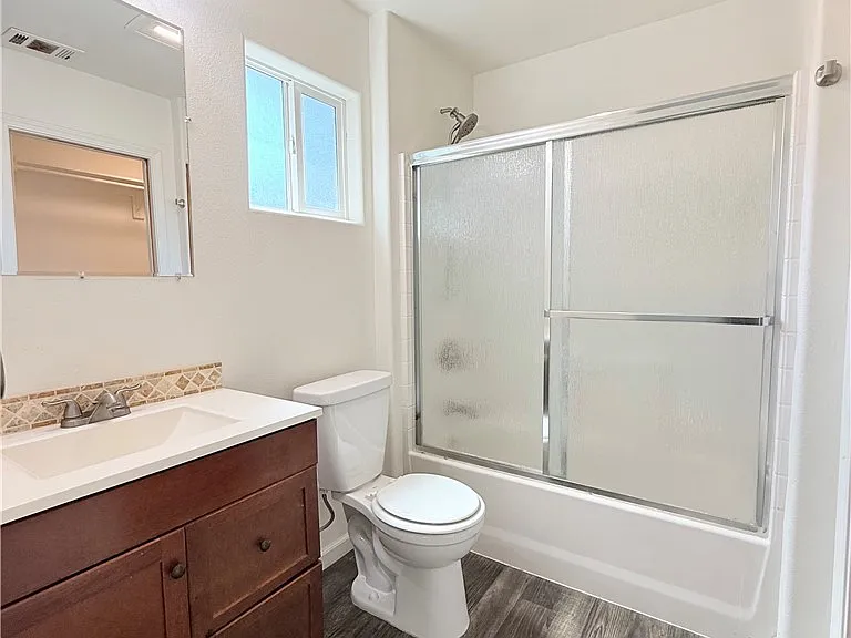 145 Park Ave — Photo 7