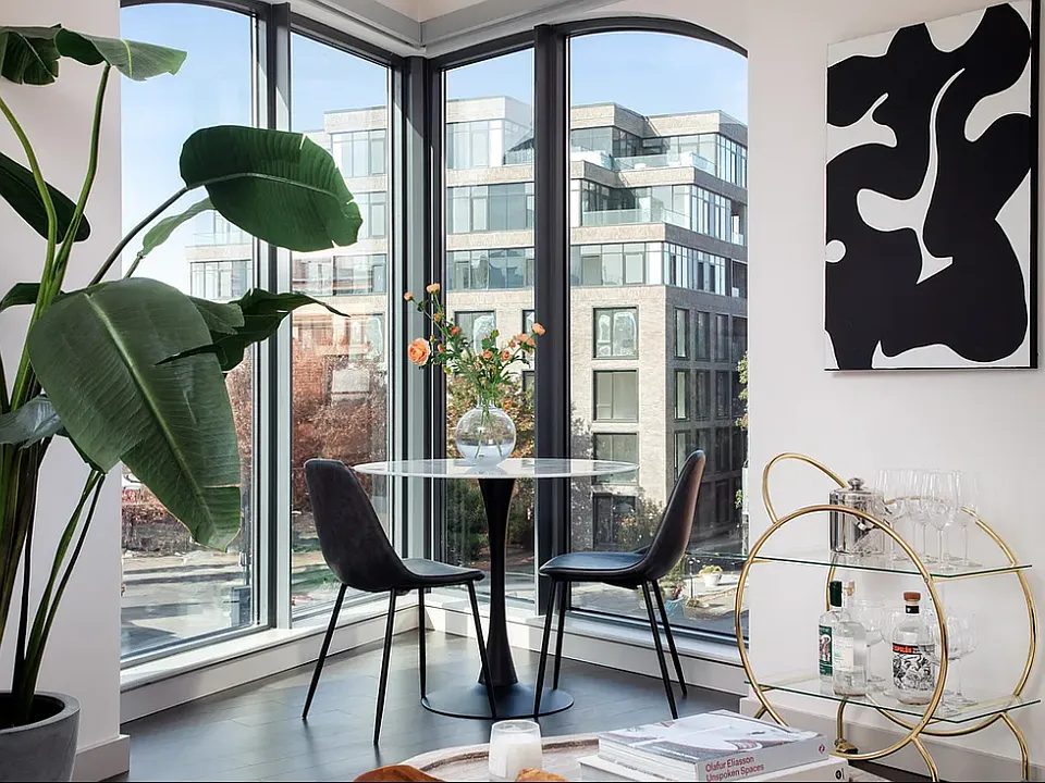 445 Grand Ave #315
