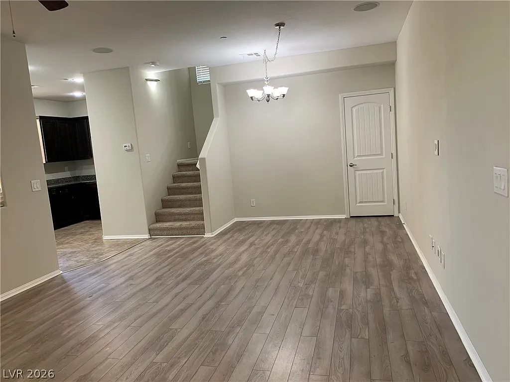4 bed, 2.5 bath, 1667 sqft, $1,995 — Photo 3