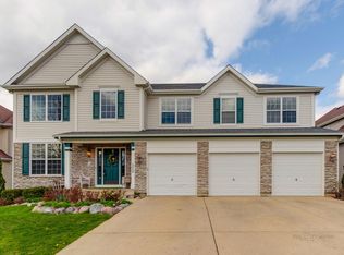 332 Cedar Ridge Dr, Lake Villa, IL 60046