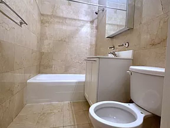 5th image of 145 4th Ave APT 5P